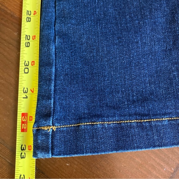 SPANX Women’s Cotton Denim Flare Jeans Pull-On Size MEDIUM 33”L - Picture 10 of 11